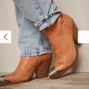 Brayden Western boots Used once in box